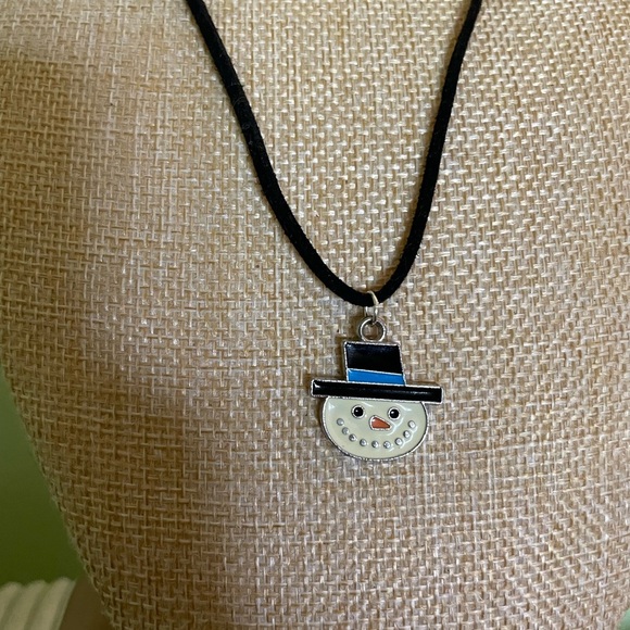 Snowman Pendant Necklace - Picture 3 of 4